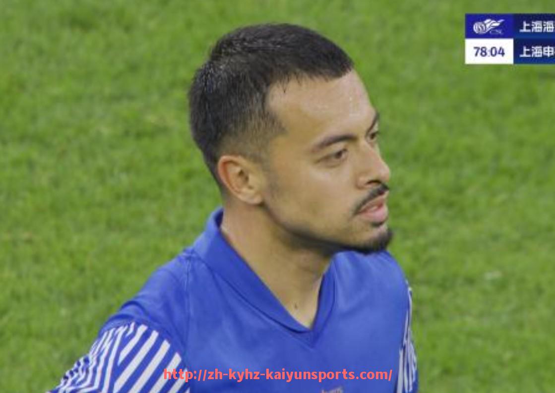 ky开云-英超联赛现行的上场球员数量与替补换人规则